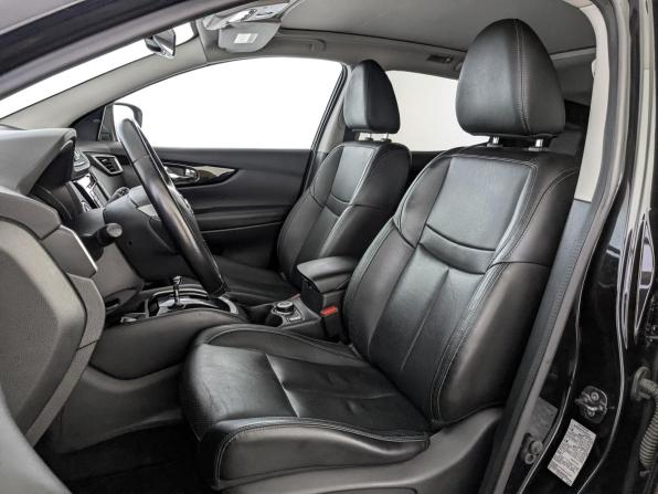 Nissan Qashqai II с пробегом 2017 года, цена 1 995 000 рублей, 73832 км, внедорожник, Автокод Объявления