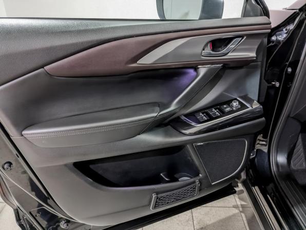 Mazda CX-9 II с пробегом 2018 года, цена 3 150 000 рублей, 114842 км, внедорожник, Автокод Объявления