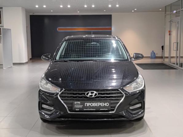 Hyundai Solaris II с пробегом 2018 года, цена 1 325 000 рублей, 175381 км, седан, Автокод Объявления
