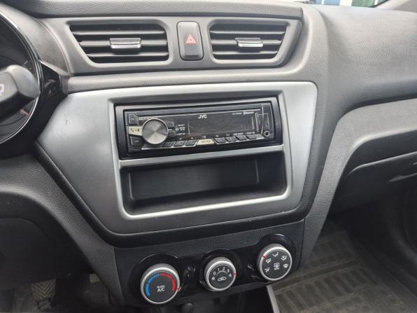 Kia Rio III Рестайлинг с пробегом 2015 года, цена 671 000 рублей, 165921 км, седан, Автокод Объявления