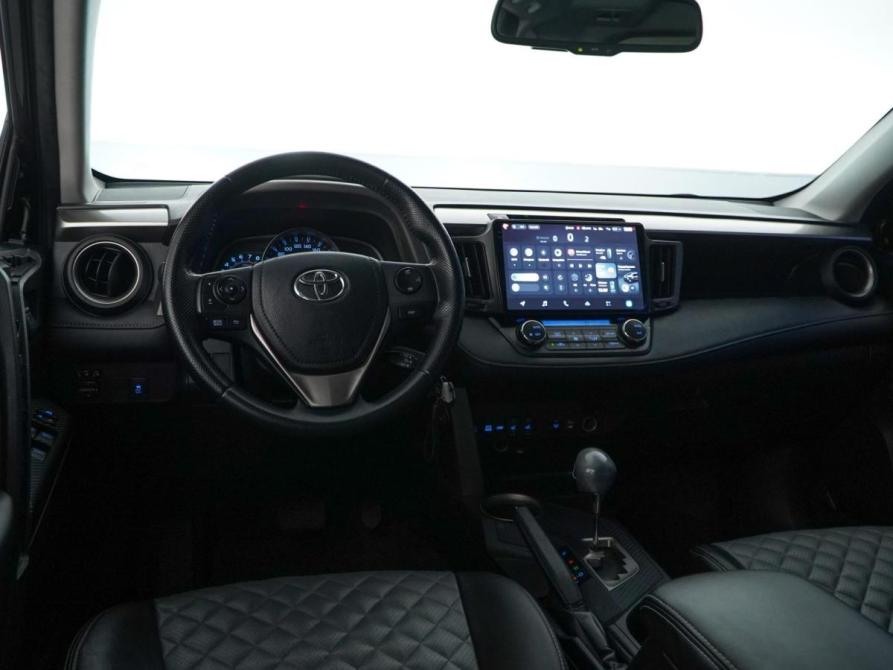 Toyota RAV4 IV (XA40) Москва  - изображение 6