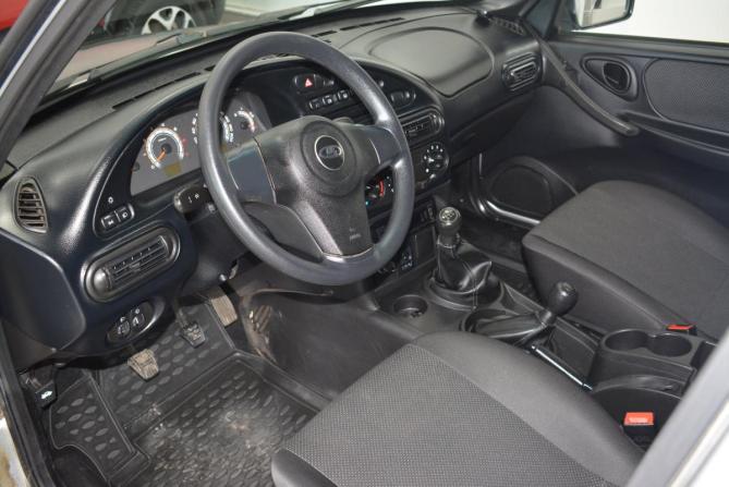 Chevrolet Niva I Рестайлинг с пробегом 2020 года, цена 867 000 рублей, 77000 км, внедорожник, Автокод Объявления