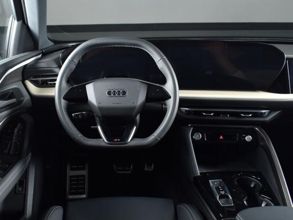 Audi Q5 III с пробегом 2026 года, цена 6 399 995 рублей, 220 км, внедорожник, Автокод Объявления