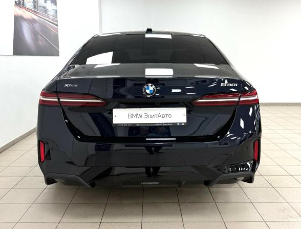 BMW 5 серии VIII (G60/G61/G68) с пробегом 2024 года, цена 7 895 000 рублей, 17358 км, седан, Автокод Объявления