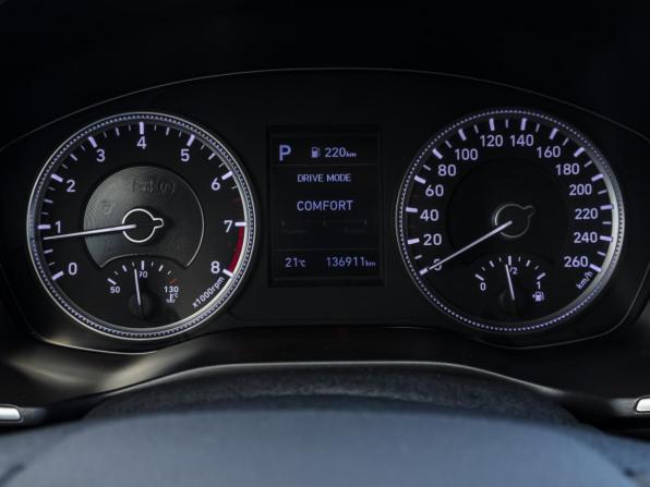 Hyundai Santa Fe IV с пробегом 2019 года, цена 2 389 000 рублей, 136905 км, внедорожник, Автокод Объявления