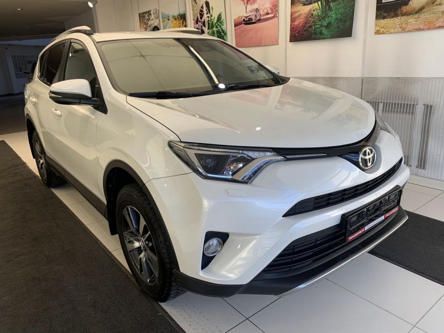 Toyota RAV4 IV (XA40) Рестайлинг Екатеринбург  - изображение 2