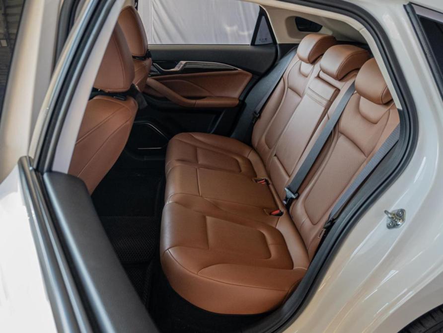 FAW Bestune B70 I Краснодар  - изображение 9