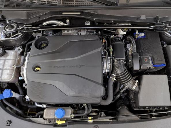 Changan UNI-V I с пробегом 2024 года, цена 2 499 000 рублей, 7734 км, лифтбек, Автокод Объявления