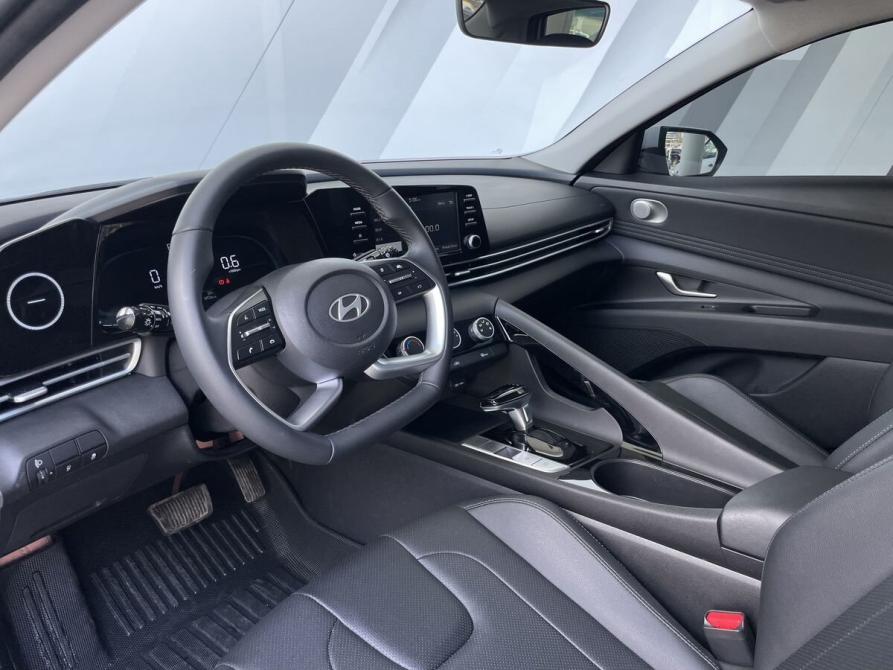 Hyundai Elantra VII (CN7) Рестайлинг Екатеринбург  - изображение 11