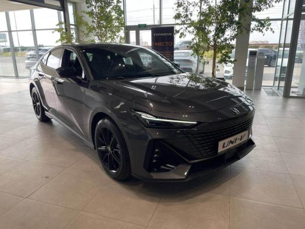 Новый Changan UNI-V I 2025 года, цена 3 429 900 рублей, лифтбек, Автокод Объявления