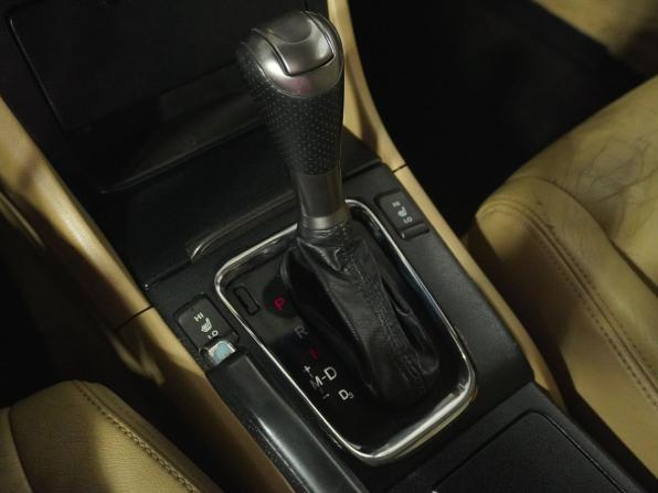 Honda Accord VII Рестайлинг с пробегом 2006 года, цена 928 000 рублей, 311489 км, седан, Автокод Объявления