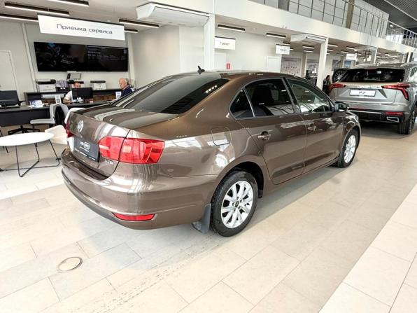 Volkswagen Jetta VI с пробегом 2011 года, цена 670 800 рублей, 229914 км, седан, Автокод Объявления
