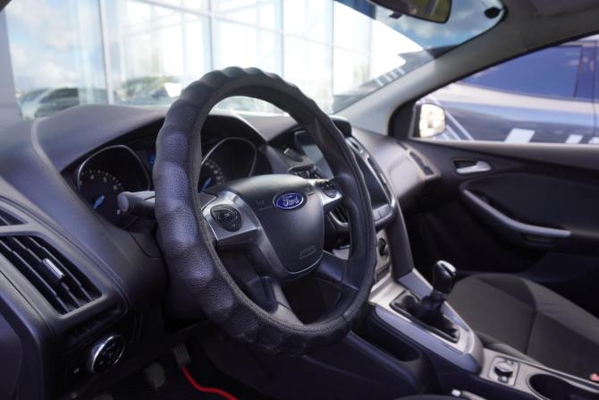 Ford Focus III с пробегом 2013 года, цена 735 000 рублей, 220674 км, хэтчбек, Автокод Объявления