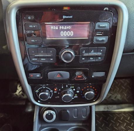 Renault Duster I с пробегом 2014 года, цена 870 000 рублей, 229356 км, внедорожник, Автокод Объявления