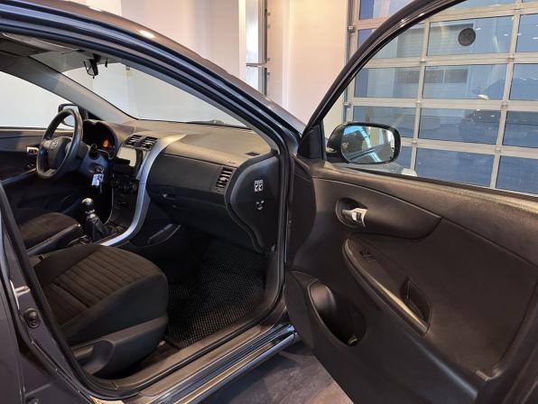 Toyota Corolla X (E140 E150) Рестайлинг с пробегом 2010 года, цена 819 000 рублей, 235646 км, седан, Автокод Объявления