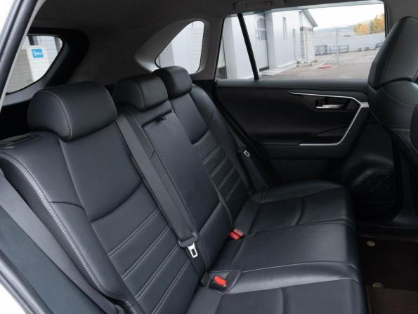 Toyota RAV4 V (XA50) с пробегом 2022 года, цена 4 200 000 рублей, 25744 км, внедорожник, Автокод Объявления