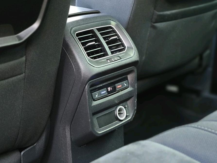 Volkswagen Tiguan II Санкт-Петербург  - изображение 19