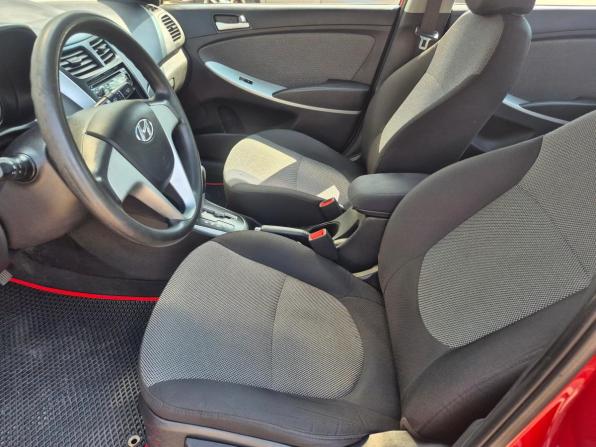 Hyundai Solaris I с пробегом 2013 года, цена 846 000 рублей, 130000 км, седан, Автокод Объявления