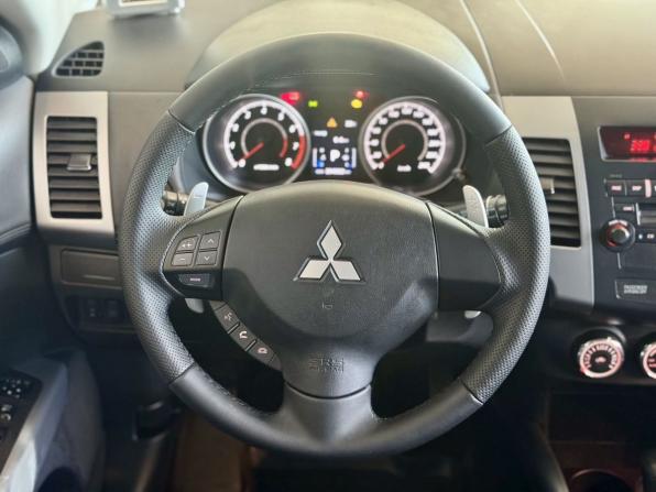 Mitsubishi Outlander II Рестайлинг с пробегом 2010 года, цена 1 100 000 рублей, 200000 км, внедорожник, Автокод Объявления