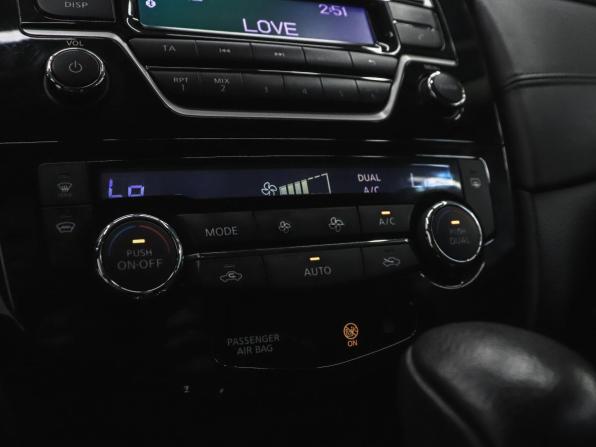 Nissan Qashqai II Рестайлинг с пробегом 2022 года, цена 2 499 000 рублей, 30832 км, внедорожник, Автокод Объявления