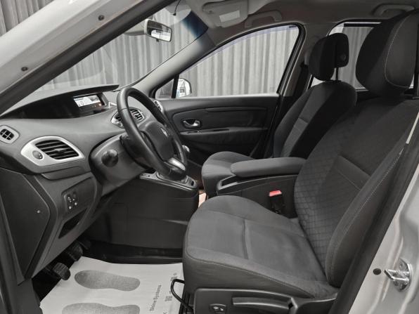 Renault Scenic III с пробегом 2010 года, цена 680 000 рублей, 191000 км, минивэн, Автокод Объявления