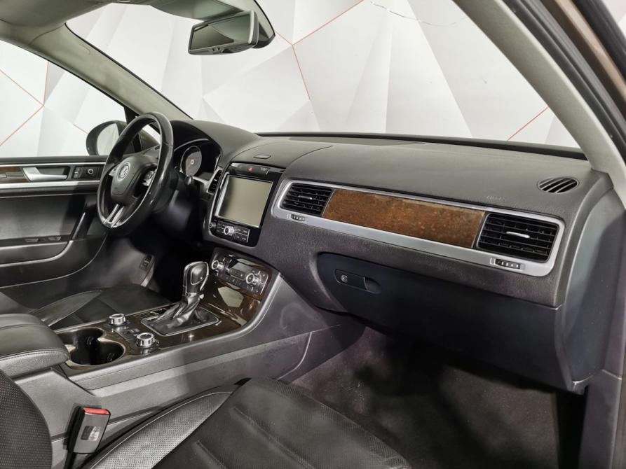 Volkswagen Touareg II Москва  - изображение 12