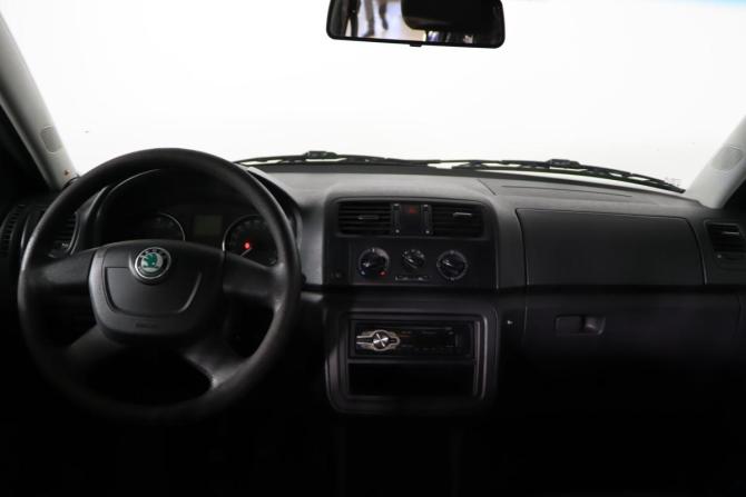 Skoda Fabia II Рестайлинг с пробегом 2012 года, цена 459 990 рублей, 200061 км, хэтчбек, Автокод Объявления