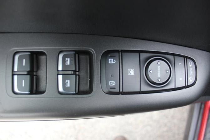 Kia Sportage IV с пробегом 2017 года, цена 2 177 000 рублей, 57506 км, внедорожник, Автокод Объявления