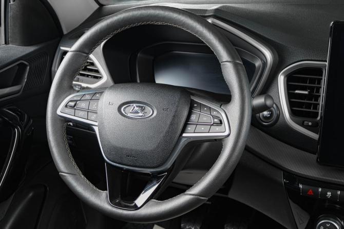 Lada (ВАЗ) Vesta I Рестайлинг (NG) с пробегом 2024 года, цена 1 629 000 рублей, 18900 км, седан, Автокод Объявления