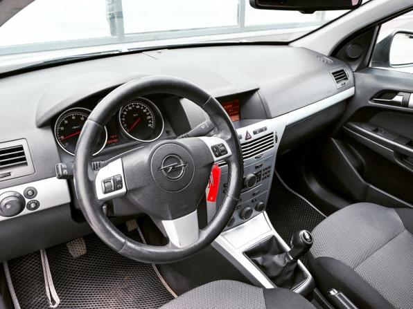 Opel Astra H Рестайлинг с пробегом 2010 года, цена 525 000 рублей, 208501 км, хэтчбек, Автокод Объявления