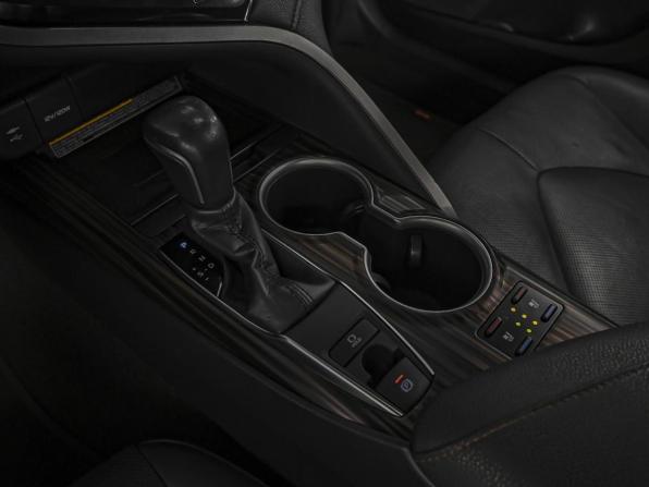 Toyota Camry VIII (XV70) с пробегом 2020 года, цена 3 430 000 рублей, 112283 км, седан, Автокод Объявления