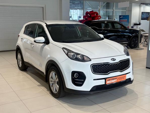 Kia Sportage IV Рестайлинг с пробегом 2018 года, цена 1 699 000 рублей, 179077 км, внедорожник, Автокод Объявления