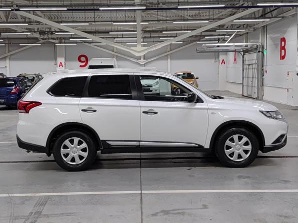 Mitsubishi Outlander III Рестайлинг 3 с пробегом 2018 года, цена 1 649 000 рублей, 195001 км, внедорожник, Автокод Объявления