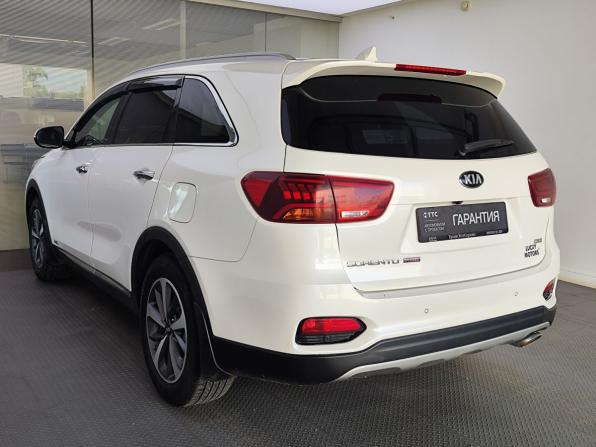 Kia Sorento III Prime Рестайлинг с пробегом 2018 года, цена 2 680 000 рублей, 215195 км, внедорожник, Автокод Объявления