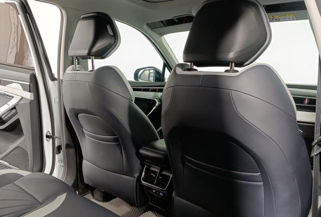Geely Atlas II с пробегом 2024 года, цена 2 970 000 рублей, 43014 км, внедорожник, Автокод Объявления