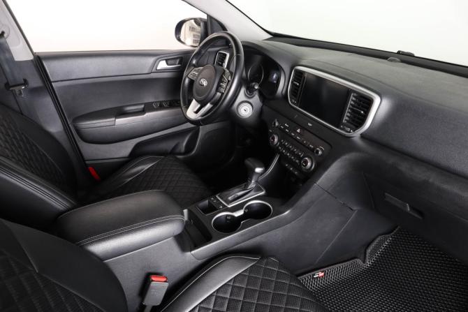 Kia Sportage IV Рестайлинг с пробегом 2021 года, цена 2 439 000 рублей, 39600 км, внедорожник, Автокод Объявления