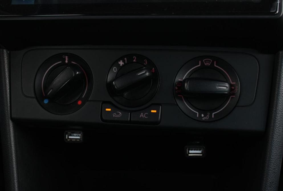 Volkswagen Polo V Саратов  - изображение 23