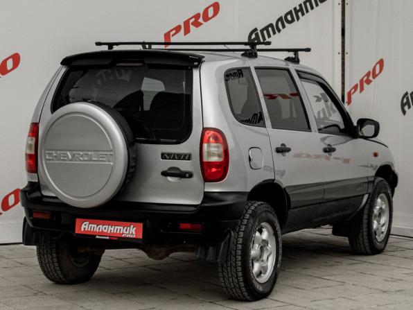 Chevrolet Niva I с пробегом 2004 года, цена 355 000 рублей, 172908 км, внедорожник, Автокод Объявления