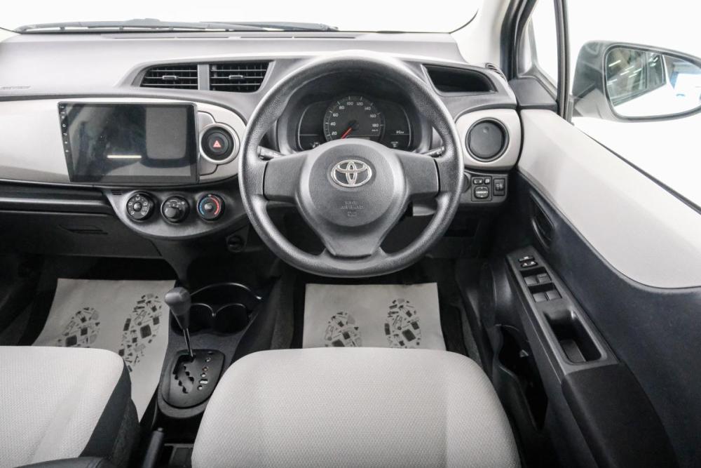 Toyota Vitz III (XP130) Красноярск  - изображение 15