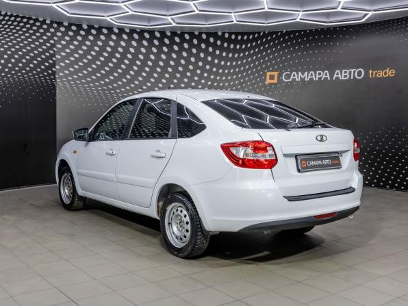 Lada (ВАЗ) Granta I с пробегом 2015 года, цена 356 000 рублей, 179500 км, лифтбек, Автокод Объявления