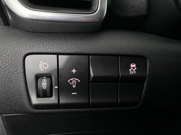 Kia Sportage IV с пробегом 2017 года, цена 1 935 000 рублей, 117600 км, внедорожник, Автокод Объявления