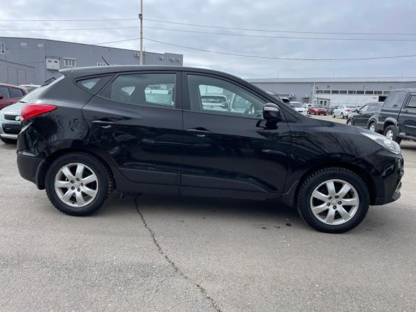 Hyundai ix35 I Рестайлинг с пробегом 2014 года, цена 1 580 000 рублей, 215700 км, внедорожник, Автокод Объявления