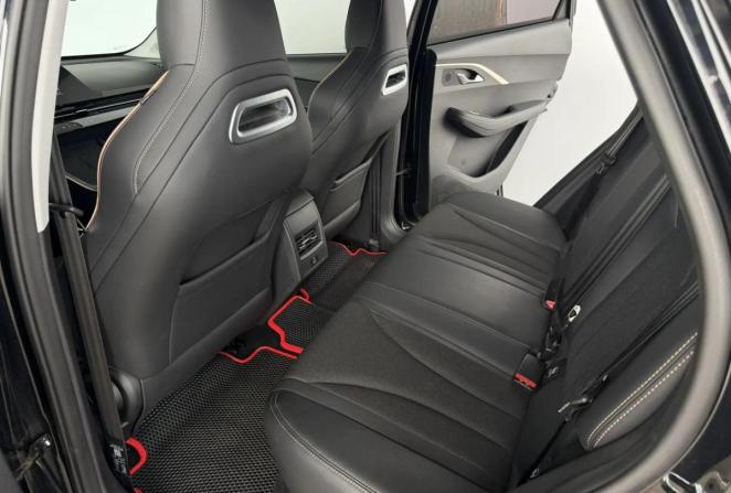 Omoda C5 I Рестайлинг с пробегом 2024 года, цена 1 795 000 рублей, 33583 км, внедорожник, Автокод Объявления