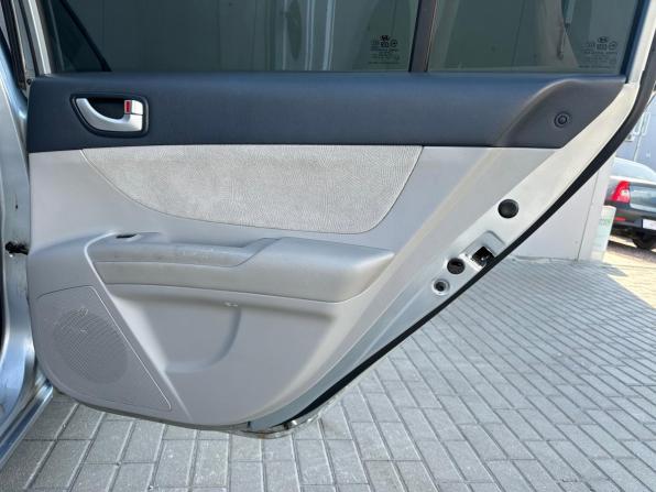 Hyundai Sonata V (NF) с пробегом 2005 года, цена 545 000 рублей, 240875 км, седан, Автокод Объявления