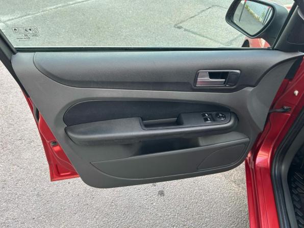 Ford Focus II с пробегом 2008 года, цена 360 000 рублей, 285091 км, седан, Автокод Объявления