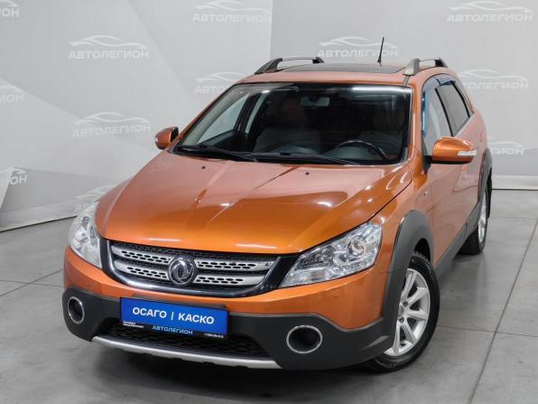 Dongfeng H30 Cross с пробегом 2015 года, цена 690 000 рублей, 139000 км, хэтчбек, Автокод Объявления