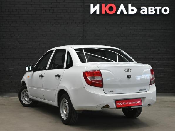 Lada (ВАЗ) Granta I с пробегом 2013 года, цена 330 000 рублей, 226228 км, седан, Автокод Объявления