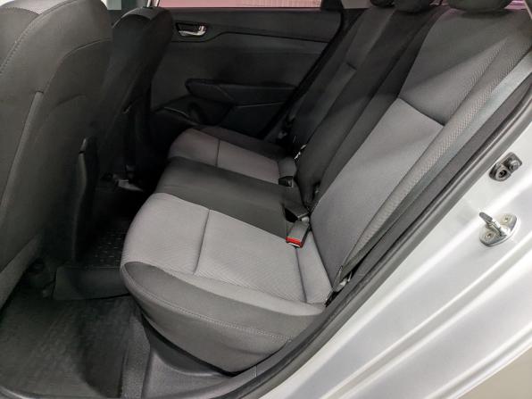 Hyundai Solaris II с пробегом 2019 года, цена 1 340 000 рублей, 130757 км, седан, Автокод Объявления