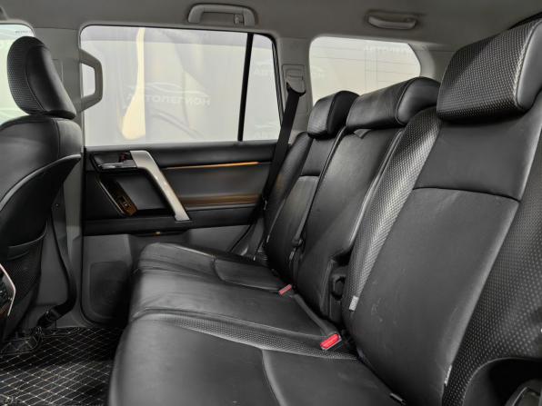 Toyota Land Cruiser Prado 150 Series Рестайлинг 1 с пробегом 2013 года, цена 3 015 000 рублей, 285000 км, внедорожник, Автокод Объявления