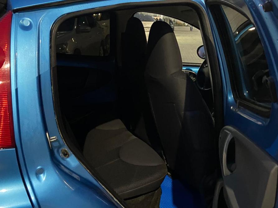Peugeot 107 I Сыктывкар  - изображение 11